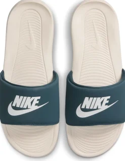 Victori One slippers