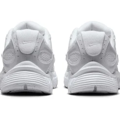 v5 rnr sneakers