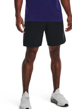 Woven Graphic short