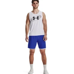 Woven Graphic short